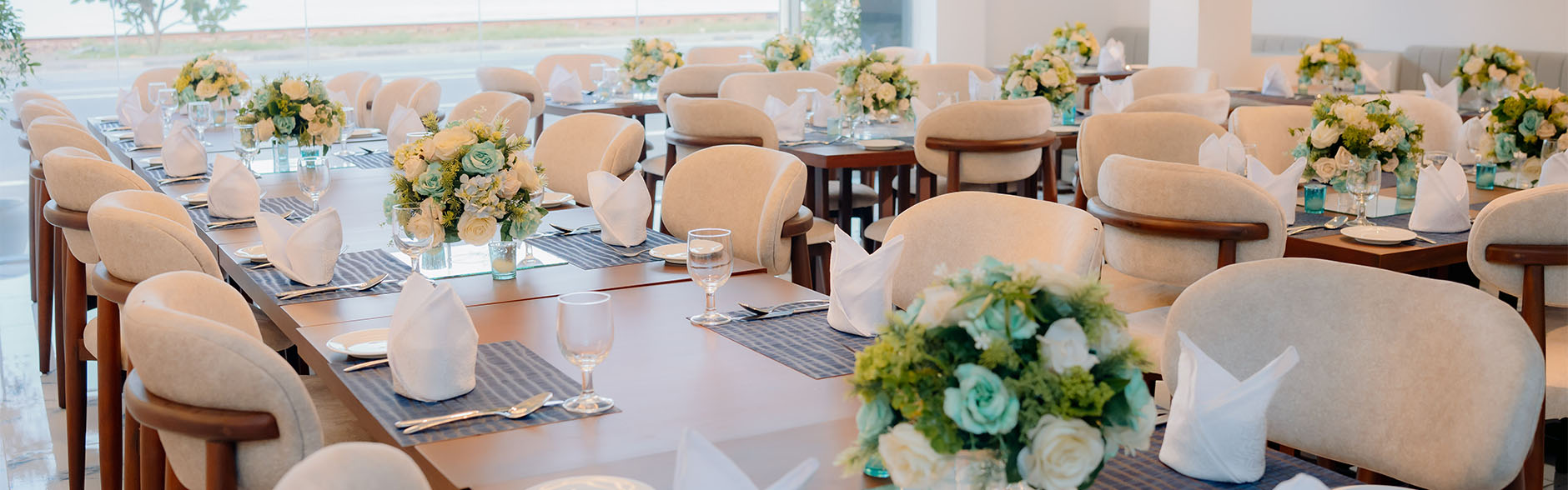 MARINE BAY RESTAURANT "The Coast"